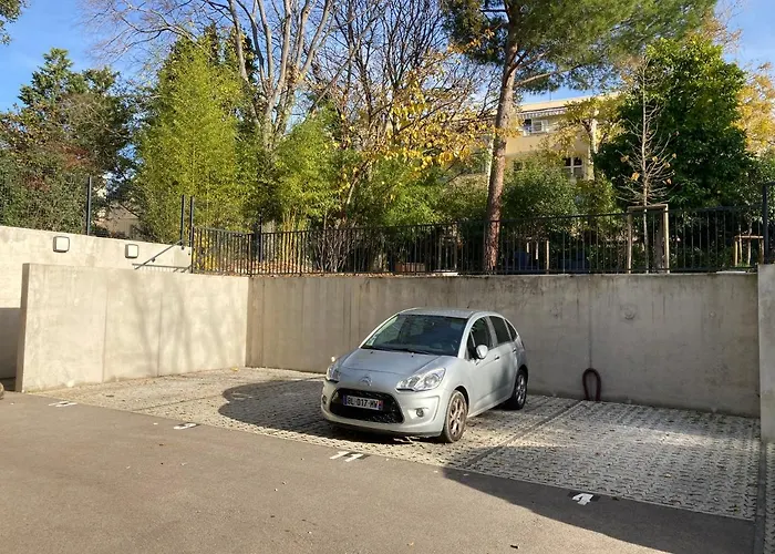 Design Au Coeur De Avec Parking Prive شقة مونبيلييه